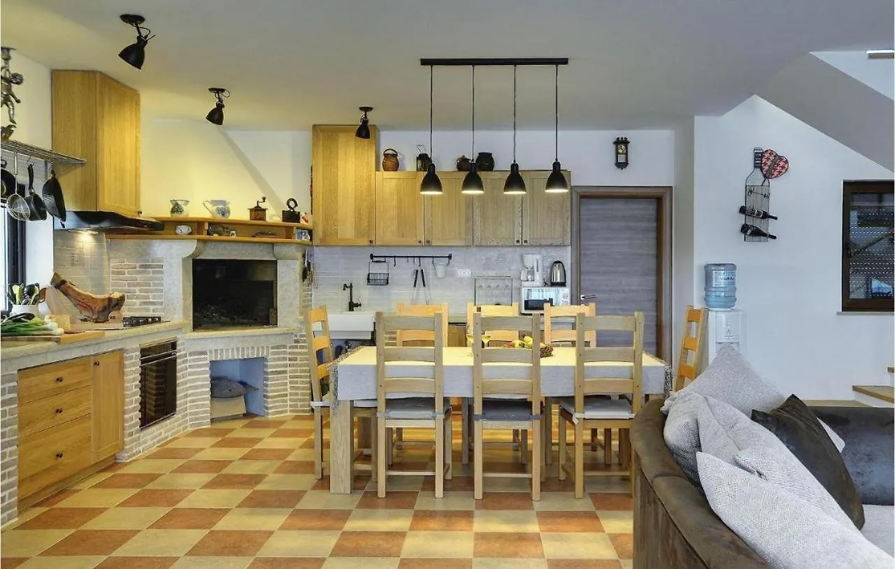 Villa Biba Near Medulin, Istria ポメル 0*,