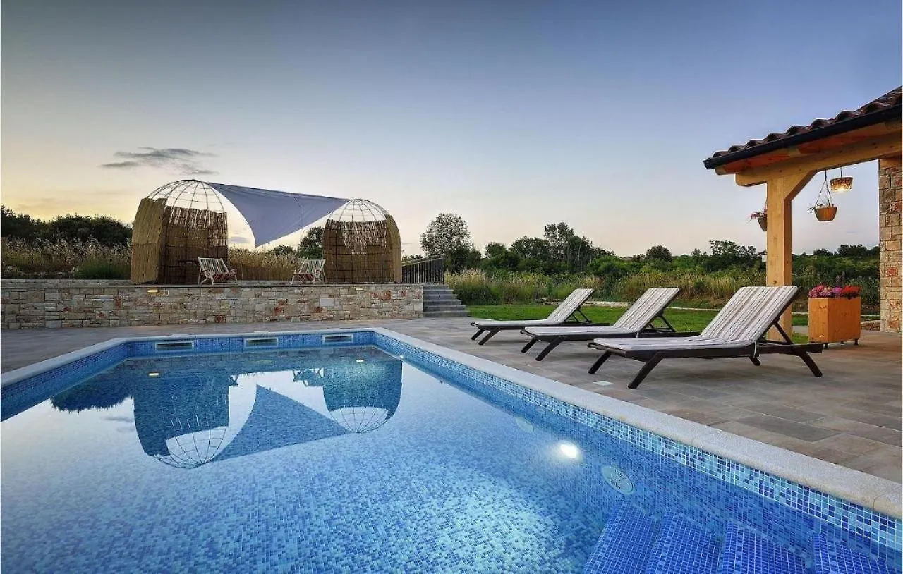 Villa Biba Near Medulin, Istria Pomer